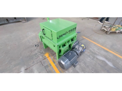 如何评估飞灰混炼机的安全性？